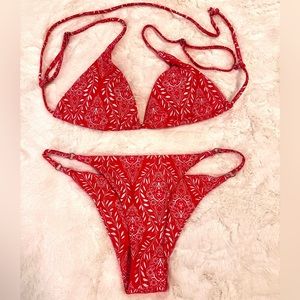 Bright pink triangle string bikini